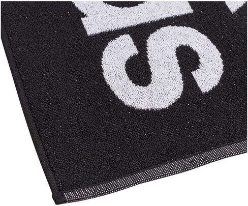 منشفة كبيرة من أديداس in Kuwait