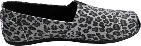 Skechers BOBS Women's Bobs Plush-Hot Spotted. Leopard Print Slip on Ballet Flat, 11 M US in Saudi Arabia