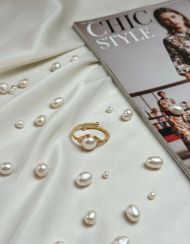 Gold Pearl Ring, Handmade Adjustable Ring with Freshwater Pearl, Vintage Jewelry for Women in Kuwait