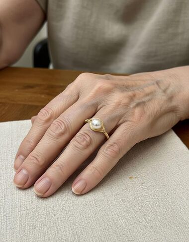 Gold Pearl Ring, Handmade Adjustable Ring with Freshwater Pearl, Vintage Jewelry for Women in Kuwait