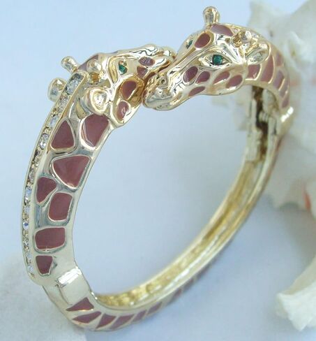 Unique Animal Giraffe Bracelet Bangle Cuff Clear Austrian Crystal in Saudi Arabia