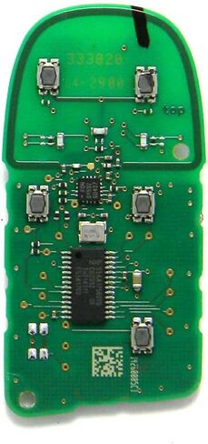 OEM Dodge Keyless Entry Remote Fob 5-Button Smart Proximity Key (معرف لجنة الاتصالات الفيدرالية: M3N-40821302 / P/N: 05026676) in Kuwait