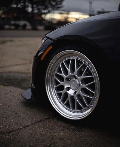 18x9.5 Aodhan AH02 AH2 5x120 35 Silver Wheel Rim in Kuwait