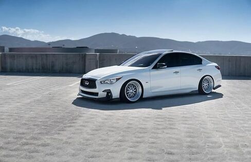 18x9.5 Aodhan AH02 AH2 5x120 35 Silver Wheel Rim in Kuwait