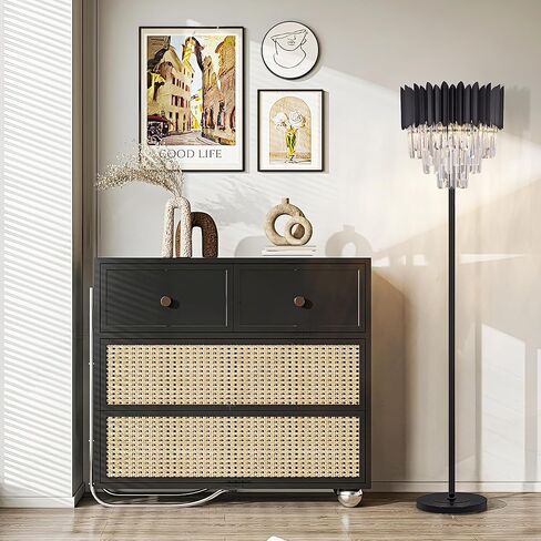 مصباح أرضي كريستالي أسود من Wellmet لزاوية غرفة المعيشة، 4 أضواء مصباح قائم للمزرعة، مصباح كريستال حديث 3 طبقات لغرفة المعيشة، غرفة الطعام، غرفة النوم، غرفة القراءة، المكتب (قاعدة E12) in Kuwait