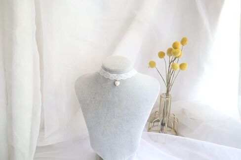 Lace Choker with Heart-shaped Pendant - Adjustable Choker Necklace for Women, White Choker Jewelry Gifts for Her in Saudi Arabia