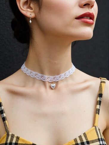 Lace Choker with Heart-shaped Pendant - Adjustable Choker Necklace for Women, White Choker Jewelry Gifts for Her in Saudi Arabia
