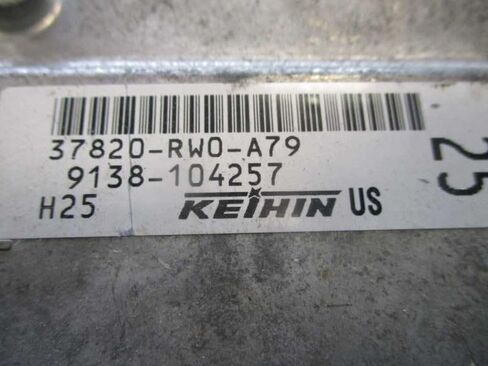 وحدة التحكم في المحرك ECM 1.5 لتر تناسب 12-13 متوافقة مع Honda Civic 37820-RW0-A79 37820RW0A79 in Saudi Arabia