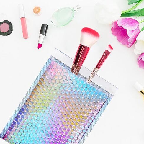 25 Pcs Holographic Bubble Mailers 8.5x12 Inch Poly Padded Envelopes Metallic Waterproof Shipping Bags in Kuwait