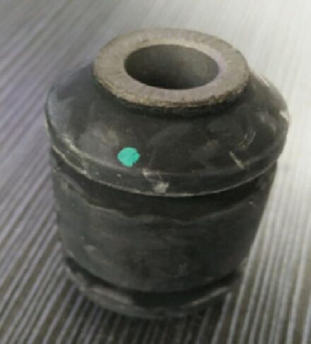 1PCS Suspension Liner OEM 48654-0D060 48654-52010 48654-0D070 in Saudi Arabia