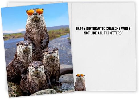 بطاقة عيد ميلاد مضحكة أوتر للنساء والرجال والأصدقاء والإخوة والأخوات والأحفاد وزملاء العمل. بطاقة رائعة لكل حيوان في الحفلة. in Kuwait