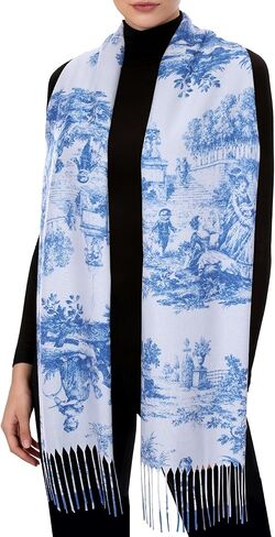 وشاح أزرق عتيق من Toile De Jouy للنساء وشاح شال من Toile De Jouy باللونين الأزرق والأبيض هدية للنساء والفتيات لمحبي الكتب in Kuwait