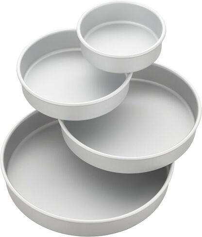 Wilton Performance Pans Aluminum Round Cake Pan, Small and Medium 4 Piece Set in Kuwait