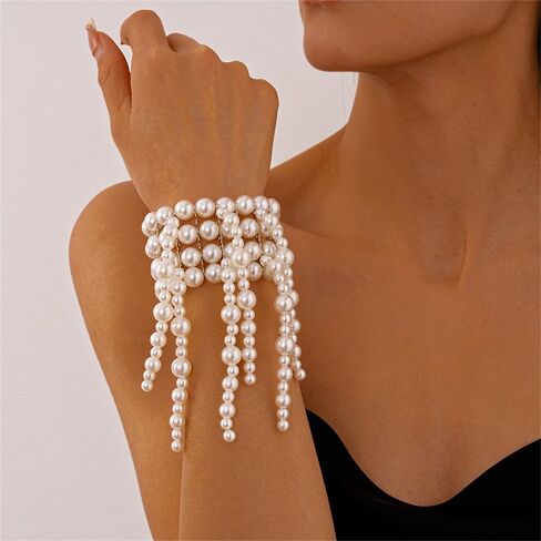 Sither Layerd Pearls Bracelet for Women Boho Large Pearls Stretch Bracelet Jewelry Set for Halloween Christmas Gift in Saudi Arabia