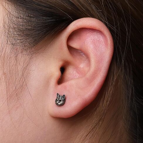 Skull Stud Earring 925 Sterling Silver Handcrafted Gothic Rock Punk Diablo Biker Retro [Cute Cat 60112] in Saudi Arabia