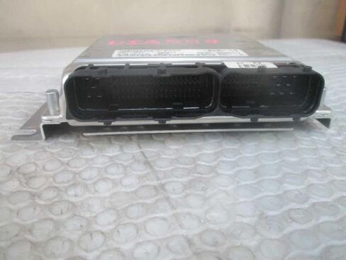 Engine ECM Control Module 2.0L Fits 07 SPORTAGE 39104-23242 3910423242 in Saudi Arabia