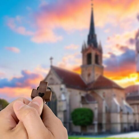 3 PCS Christian Cross Keychain for Women,Wooden Pocket Cross Fidget Keychain for Men,Anxiety Relief Religious Gifts in Kuwait