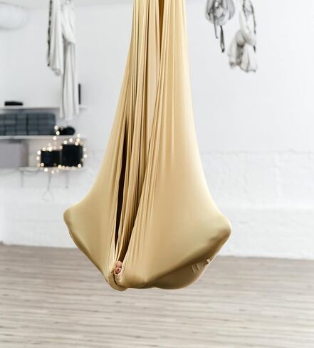 5.5 Yards Aerial Silks Aerial Yoga Hammock Kit Yoga Swing Set Anti-Gravity Flying for Fitness, Low Non Stretch Nylon Fabric Hardware Included for Dance in Saudi Arabia