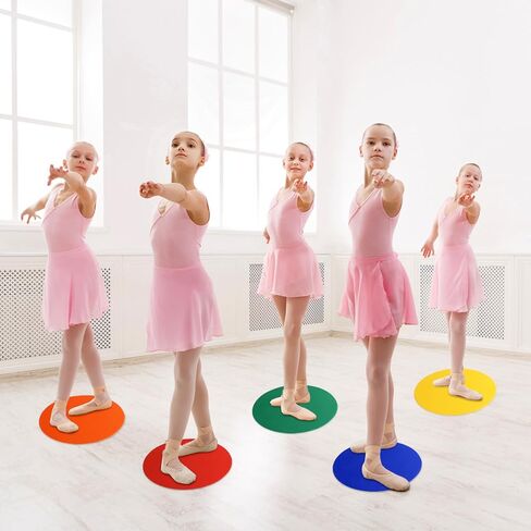 91 قطعة من علامات البقع البلاستيكية مقاس 9 بوصة مع حقيبة علامات نقاط بولي غير قابلة للانزلاق لأرضيات صالة الألعاب الرياضية وكرة السلة وكرة القدم وكرة القدم الرياضية وتدريبات السرعة والرقص في صالة الألعاب الرياضية، 9 ألوان in Kuwait