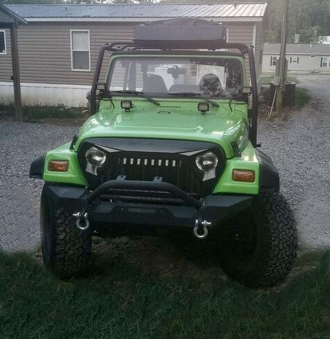ECOTRIC Top Roof Rack Compatible with 1997-2006 Jeep Wrangler TJ, Rubicon Textured Black Upper in Saudi Arabia