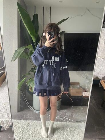 سويت شيرت نسائي لطيف بغطاء للرأس بسحاب على شكل قطة Kawaii مطبوع عليه مخالب، سترة أنمي جديدة مع جيوب in Kuwait
