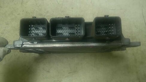 وحدة التحكم في المحرك ECM 2.0 لتر في 11-12 متوافقة مع نيسان سنترا MEC950-602 A1 MEC950602A1 in Kuwait