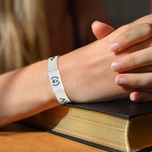 Bible Verse Bracelets, 2PCS Christian Bracelets, Elastic Jesus Bracelet with NFC Scan for Women Men Teens Gifts in Kuwait