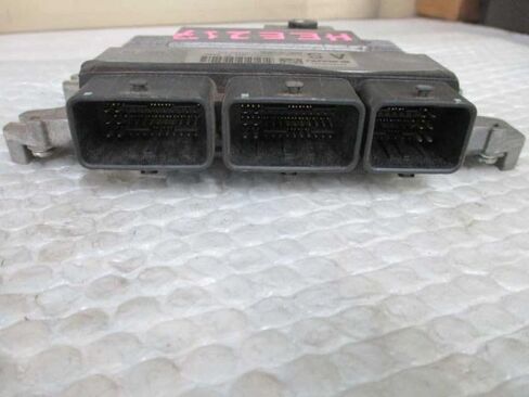 وحدة التحكم في المحرك ECM MT تناسب 15 متوافقة مع سوبارو WRX 22765 AG233 22765AG233 in Saudi Arabia