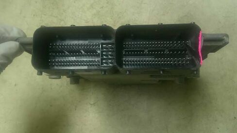 Engine ECM Control Module Fits 21-22 Compatible with Hyundai Santa FE 39101-2STN5 391012STN5 in Saudi Arabia