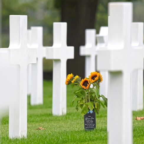 Metal Cemetery Vases for Grave Cemetery Flower Holders with Four Holes Grave Decorations Memorial Butterfly Vases for Loss of Loved One in Saudi Arabia