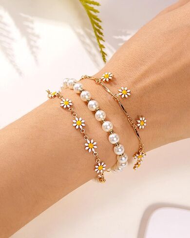 Layered Daisy Bracelets for Women Gold Daisy Pearl Bracelets Stackable Boho Sunflower Chainlets Spring Summer Jewelry Gifts for Her in Saudi Arabia