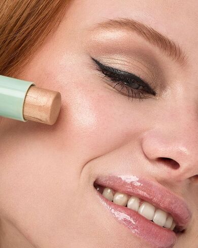 KIKO Milano Kind by KIKO Creamy Touch Highlighter Face Stick 01, Highlighter Stick in Kuwait