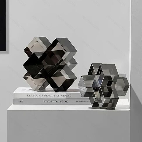 تماثيل هندسية من الزجاج الكريستالي البسيط الحديث - ديكور داخلي متعدد الاستخدامات، مثالي للهدايا، ديكورات المنزل (أسود شفاف) in Kuwait