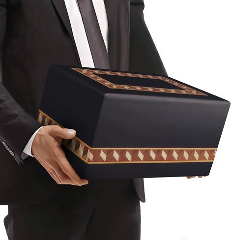 جرة حرق جثث كبيرة من ZIYA لرماد الإنسان والذكور البالغين - صندوق جرة خشبية تذكارية ونعش للرجال والنساء - جرة دفن للبالغين - تصميم حدود سوداء جرة مزخرفة كبيرة للأب والأم in Kuwait