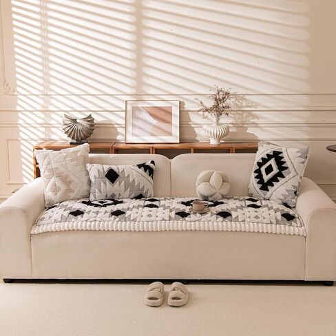 Boho Couch Covers for Pets Washable Sofa Covers for Dogs Cats Sofa SlipCover for 3-4 Cushion Couches Pet-Friendly Anti-Slip Sofa Covers for Living Room (27.6" x 83", Black) in Kuwait