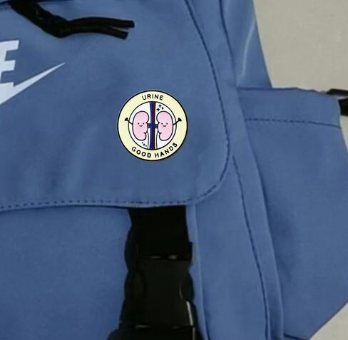 عبوة من قطعتين من دبابيس صحة الكلى الكرتونية، دبابيس مصنوعة من سبائك المينا - تصميم ممتع ولطيف "الأيدي الجيدة للبول" للتوعية بصحة الكلى in Kuwait