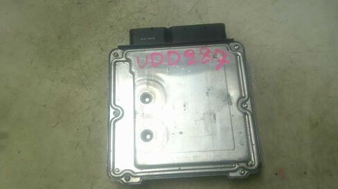 Engine ECM Control Module 2.0L Fits 08-11 Golf GTI 1K0 907 115 S 1K0907115S in Saudi Arabia