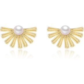 Mameloly Flower Earrings for Women Dainty 14K Gold Plated White Freshwater Pearl Stud Earrings Hypoallergenic in Kuwait