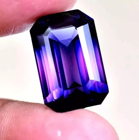 Natural 8.00 Ct Purple Blue Sapphire Certified Emerald Cut Loose Gemstone Collectible Gems Stone For Making Jewelry in Saudi Arabia