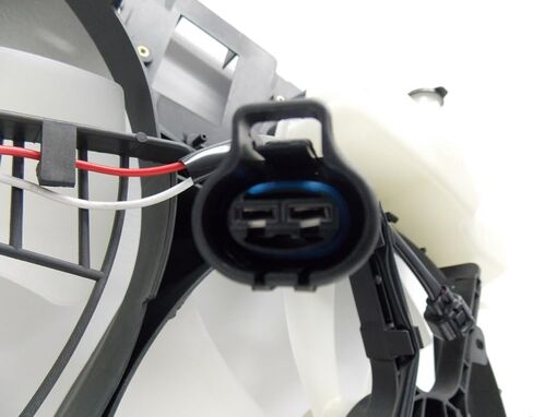 مجموعة مروحة الرادياتير والمكثف المزدوج بحزام الشمس متوافقة مع لكزس RX330 2004-2006 3.3L LX3115109 in Kuwait