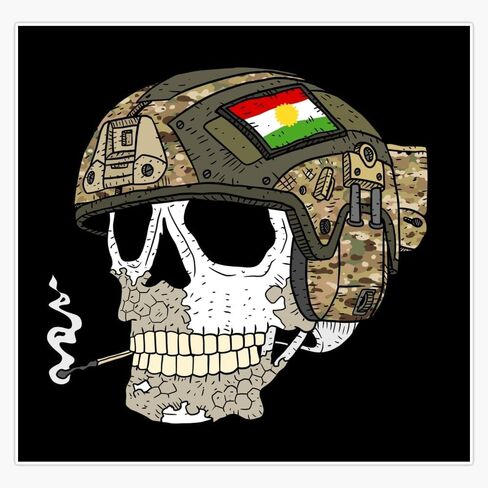 بيشمركة كردستان. جمجمة محترقة مع خوذة. ملصق مغناطيسي مرن قابل لإعادة الاستخدام مقاس 5 بوصة in Saudi Arabia