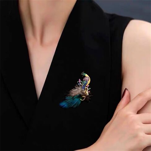 Rhinestone Peacock Brooch Pin For Women Fashion Exquisite Cz Colorful Crystal Bird Animal Feather Brooches Lapel Pins Elegant Dress Clothes Corsage Accessories Wedding Party Christmas Birthday Jewelry Gift in Saudi Arabia