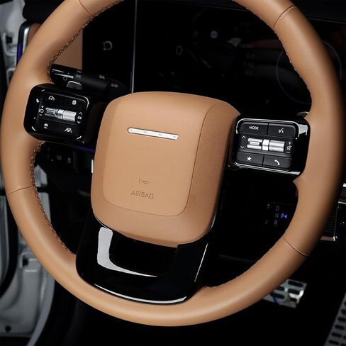 غطاء إطاري لمقبض عجلة قيادة السيارة الفاخر، متوافق مع ملحقات Hyundai Santa FE 2024-2025 - مضاد للانزلاق، ملائم عالمي، سهل التركيب وملحقات ترقية فاخرة (أسود) in Kuwait