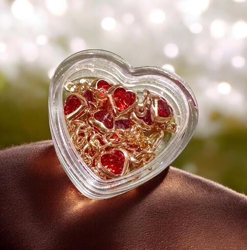 ❤️ سوار على شكل قلب أحمر مطلي بالذهب في صندوق هدايا على شكل قلب - للنساء - سوار سلسلة رومانسي، قابل للتعديل 7.09 بوصة + 1.97 بوصة، هدية أنيقة لعيد الحب، مجوهرات حب أنيقة لها، سوار سلسلة ذهبية بأحجار كريستال حمراء، طول 18 سم، روماني in Saudi Arabia