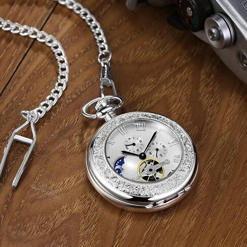 احصل على ساعة جيب ميكانيكية عتيقة من HOUSIA - حافظة رائعة منقوشة بالزهور على الوجهين، تصميم هيكل عظمي هنتر واحد، ساعة فضية عتيقة ذات تعبئة يدوية مع سلسلة 25 سم، صندوق هدايا للرجال in Kuwait