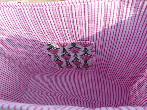 100% Cotton Quilted Tote Bag Flower Print Handmade Shoppping Bag & Grocery Bags Stylish Traver Bag in Saudi Arabia