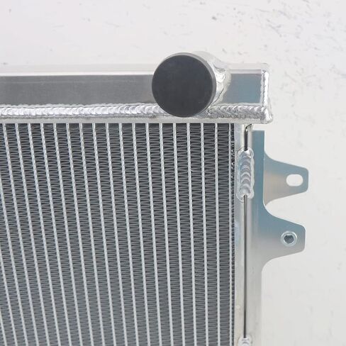 مشعاع CU945 متوافق مع محرك Toyota 4Runner Pickup 2.4L L4 1984-1995، مشعاع Toyota 4Runner، 3 نوى صف in Kuwait