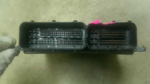 Engine ECM Control Module Fits 07-10 Compatible with BMW 135i 335i 535i 7 586 933 7586933 in Saudi Arabia