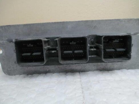 2005 05 Compatible with Ford Escape Engine ECM Control Module 5L8A-12A650-FK 5L8A12A650FK in Saudi Arabia