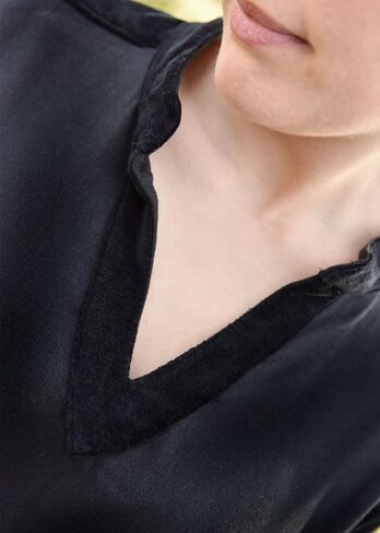 Battle-Merchant Meira Medieval Lace-Up Dress for Women Cotton Gown with Velvet Trim, Renaissance Faire, LARP & Gothic Costume in Saudi Arabia